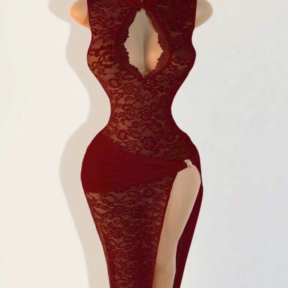 Elegant Lace Burgundy Dress